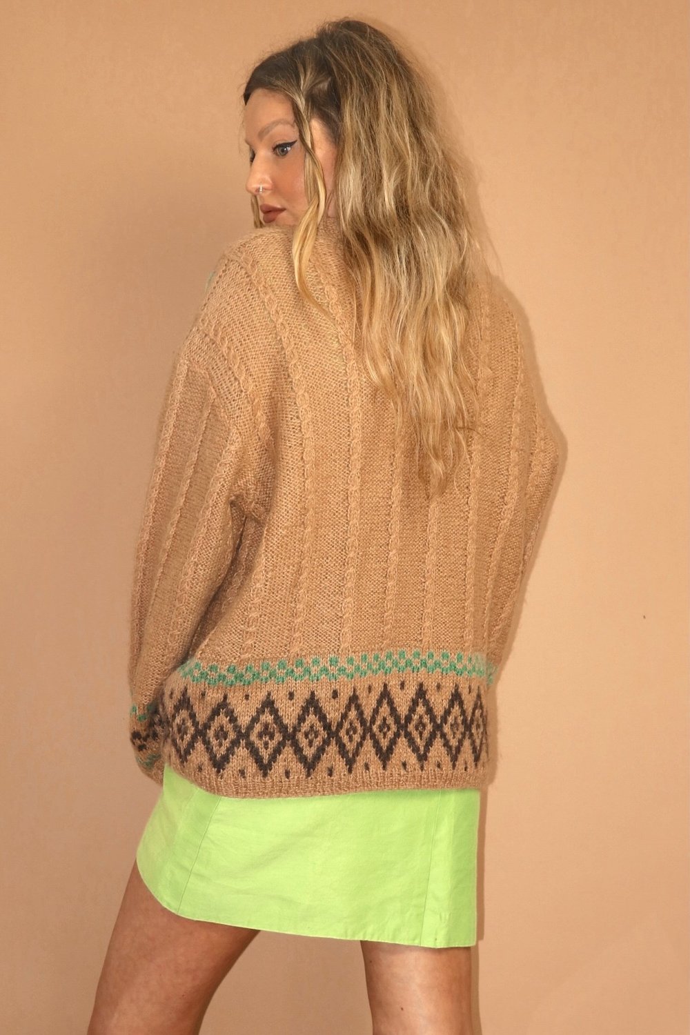 VINTAGE 70s HAND KNITTED FLORAL FOLK BEIGE CARDIGAN - LARGE